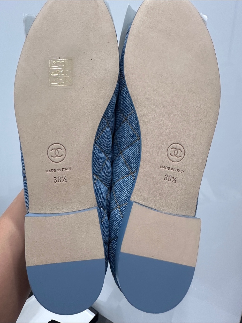 CHANEL 2026B Blue Quilted Denim Ballet Flats - Classic Logo size 38.5 - Picture 12 of 16